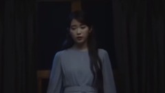 IU - 纪念金光石逝世22周年视频:应该忘记的心