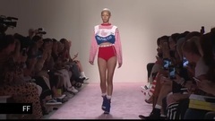 Fashion Show,音乐短片 - GCDS _ Spring Summer 2018 Full Fashion Show _ Exclusive