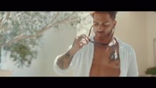  - Vicky K - Loca