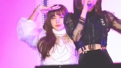 BLACKPINK - SO HOT