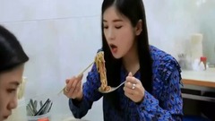 韩国群星,Apink,朴初珑(Apink),吴夏荣(Apink) - Battle Trip Apink 吴夏荣 朴初珑 台湾之旅 Cut03