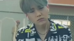 防弹少年团,SUGA(防弹少年团) - Fire
