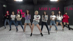 MOMO LAND - BBoom BBoom
