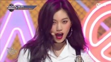 Weki Meki - Weki Meki - La La La - M COUNTDOWN 现场版 18/02/22