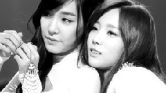 少女时代,太妍(少女时代),Tiffany(少女时代) - Back Hug