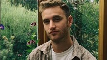 Tom Misch & Loyle Carner - Water Baby