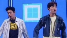 东方神起 - 东方神起 - Love Line - M COUNTDOWN 现场版 18/03/29