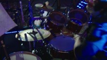 Erguei as Mãos (Ao Vivo)