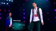  - 《热血街舞团》【舞蹈纯享】周游 VS JC俊