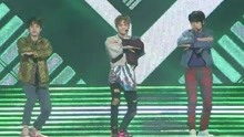 Stray Kids - Stray Kids & 张祐荣 - Go Crazy+HANDS UP - KCON 2018 Japan 18/04/19