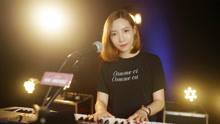  - 女生弹唱梁博《男孩》好听
