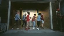  - 「女神撩翻了」红唇女神俏皮翻唱编舞呆米新歌Sorry Not Sorry