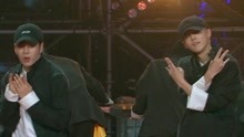  - 鹿晗王嘉尔战队齐舞