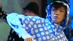 MIC男团 - MIC男团现场即时表演舞蹈