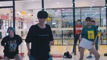 喜欢跳舞的一群人