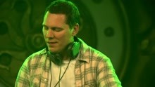 Tiësto