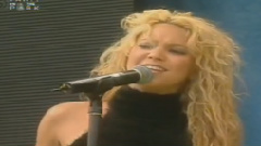 Shakira - Whenever Wherever Party In The Park