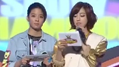 T-ara,Amber(f(x)) - MBC Show Champion MC CUT 中文字幕 13/02/06 (Tiara组合吧&咸恩静吧)