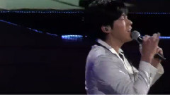 东方神起 - Somebody To Love