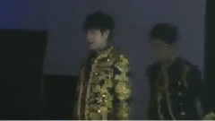 东方神起 - Catch Me