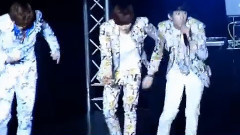 2NE1,Girl's Day,Super Junior,Sistar,miss A - K-POP鞋子脱落合辑