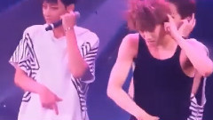 少女时代,Super Junior,Nine Muses,BigBang,EXO - Kpop演出笑场出错合辑