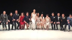 华语群星 - 话剧<恨嫁家族>抢花球