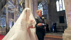 周杰伦 - 周杰伦与昆凌英国Selby Abbey教堂婚礼画面与音乐