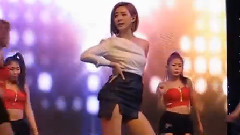 安心亚 - 女孩,站出来