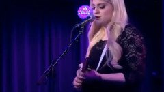 Meghan Trainor - Lips Are Movin'