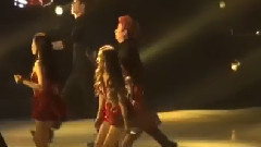 太妍(少女时代),Tiffany(少女时代),徐玄(少女时代),少女时代,少女时代-TTS - 金泰妍舞台跌落