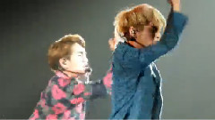 SHINee - Hitchhiking