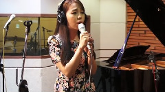 白娥娟 - I Smile Because Of You