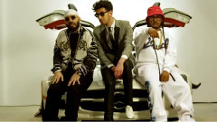 Chromeo - LEGS
