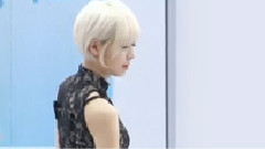 AOA - 短裙