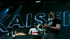 Kaiser Chiefs - Angry Mob
