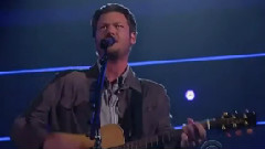 Blake Shelton - Famous In A Small Town ACM Girls Night Out