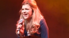 Caroline Costa - Rolling In The Deep