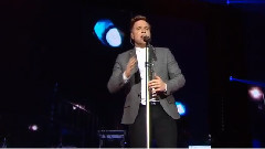 Olly Murs - Hand On Heart