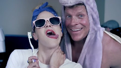 Miley Cyrus,模仿翻唱 - We Can't Stop