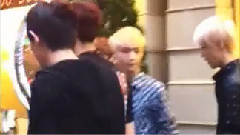 EXO - Shooting In Hong Kong