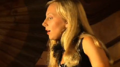 Lonely Drifter Karen - This World Is Crazy