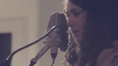 Hillary Reynolds Band - Crossing The Line