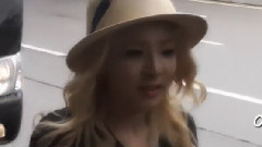 2NE1 - 仁川机场 主Dara