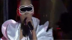 2NE1 - CL Is The Best