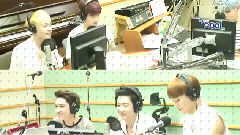 EXO - Kiss The Radio