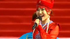 乌兰图雅 - 套马杆