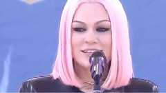 Jessie J - Flashlight