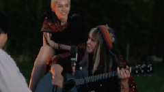 Miley Cyrus - Yaw Baby