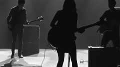 Gabrielle Aplin - Light Up The Dark